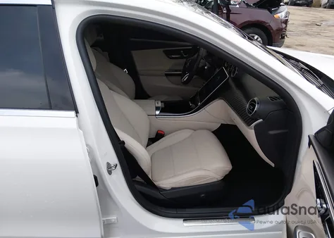 2022 Mercedes-Benz C 300 4Matic from USA, damaged, VIN W1KAF4HB5NR034010